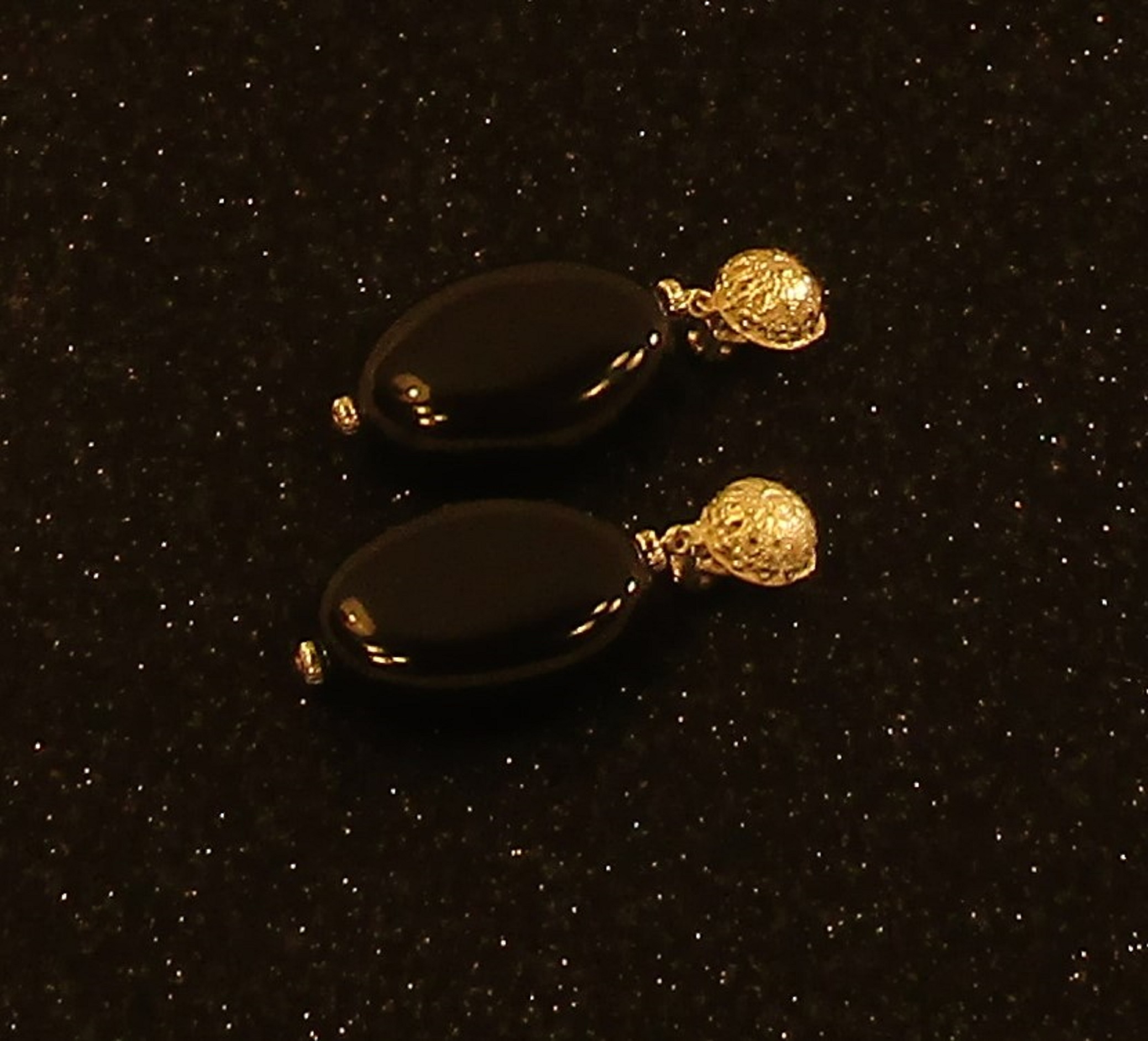Black Puffed Porcelain Silver Filigree clip-on Earrings