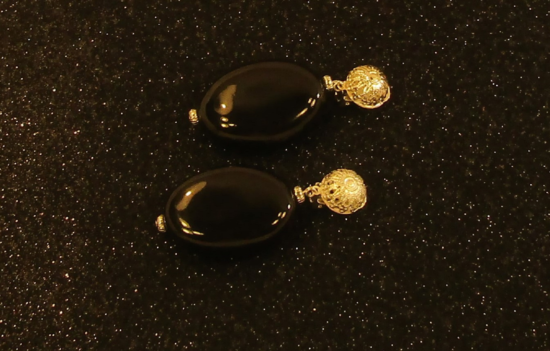 Black Puffed Porcelain Silver Filigree clip-on Earrings